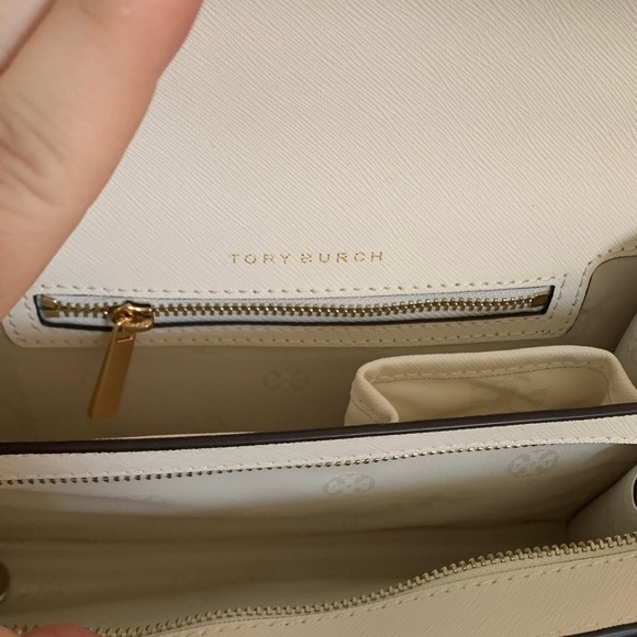Tory Burch Cream Crossbody Bag - Picture 4 of 5